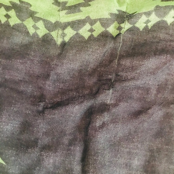 PASHMA ARTE GREEN/BLK CASHMERE/SILK 6’ PASHMINA - Picture 7 of 8